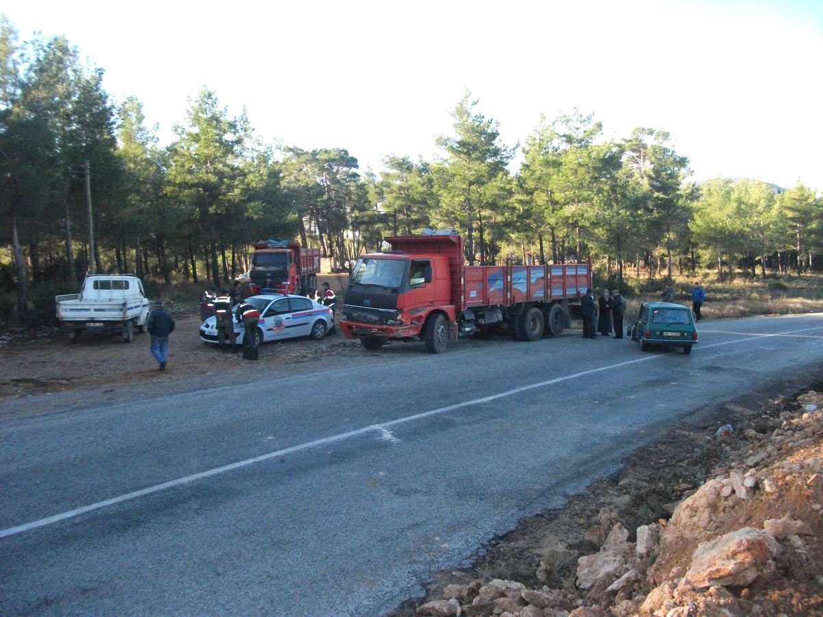 Yatağan\'da Trafik Kazası 1 Yaralı