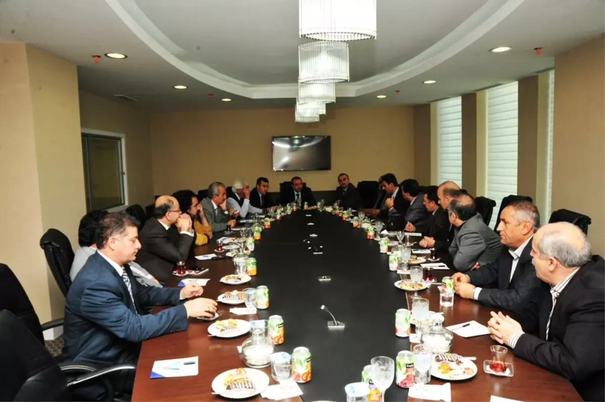 Yyü Heyeti Vatbo Üyeleriyle Bir Araya Geldi