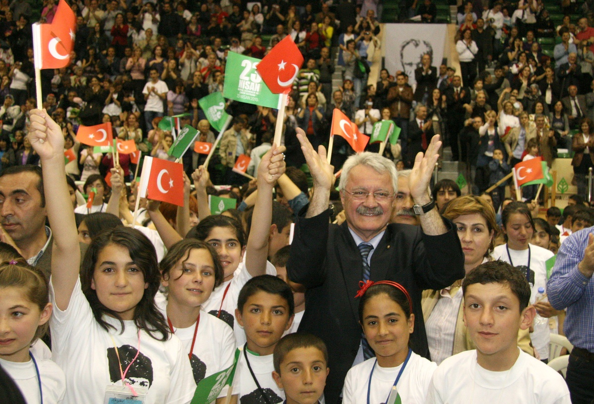 1000 Çocuk Korosu'ndan Yeni Yıl Konseri