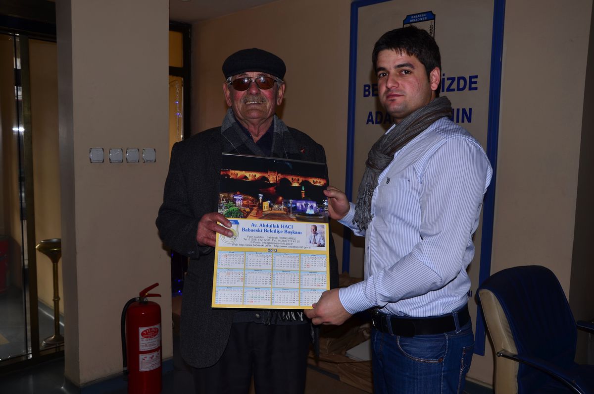 Babaeski Belediyesi\'nden Esnafa, Vatandaşa Yeni Yıl Takvimi