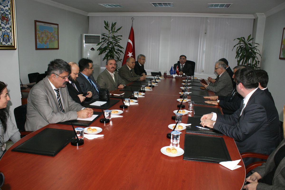 Cezalaranı Çalışarak Çekecekler