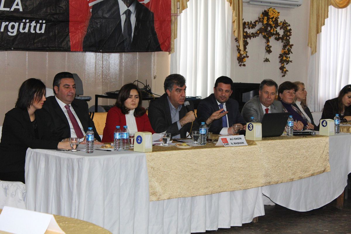 Chp, Genişletilmiş İl Yönetimi Toplantısı\'nı Urla\'da Yaptı
