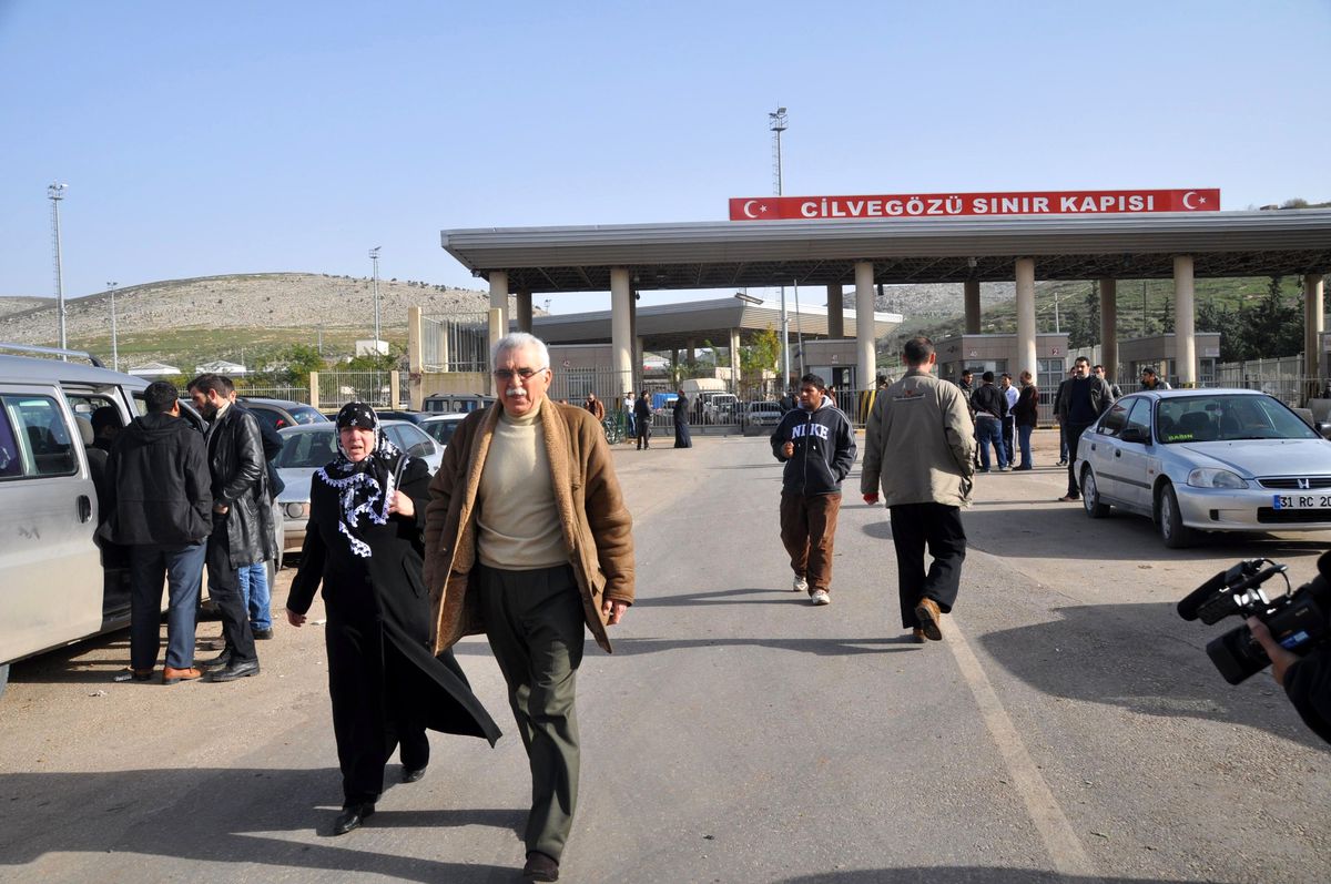 Esed Ordusundan Kaçış Sürüyor