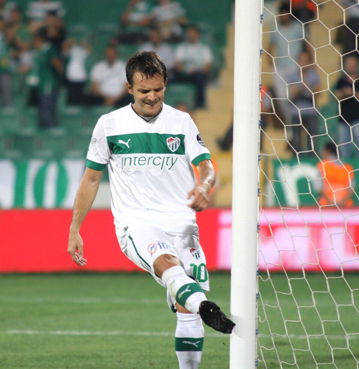 Gole "Bir" Kala...