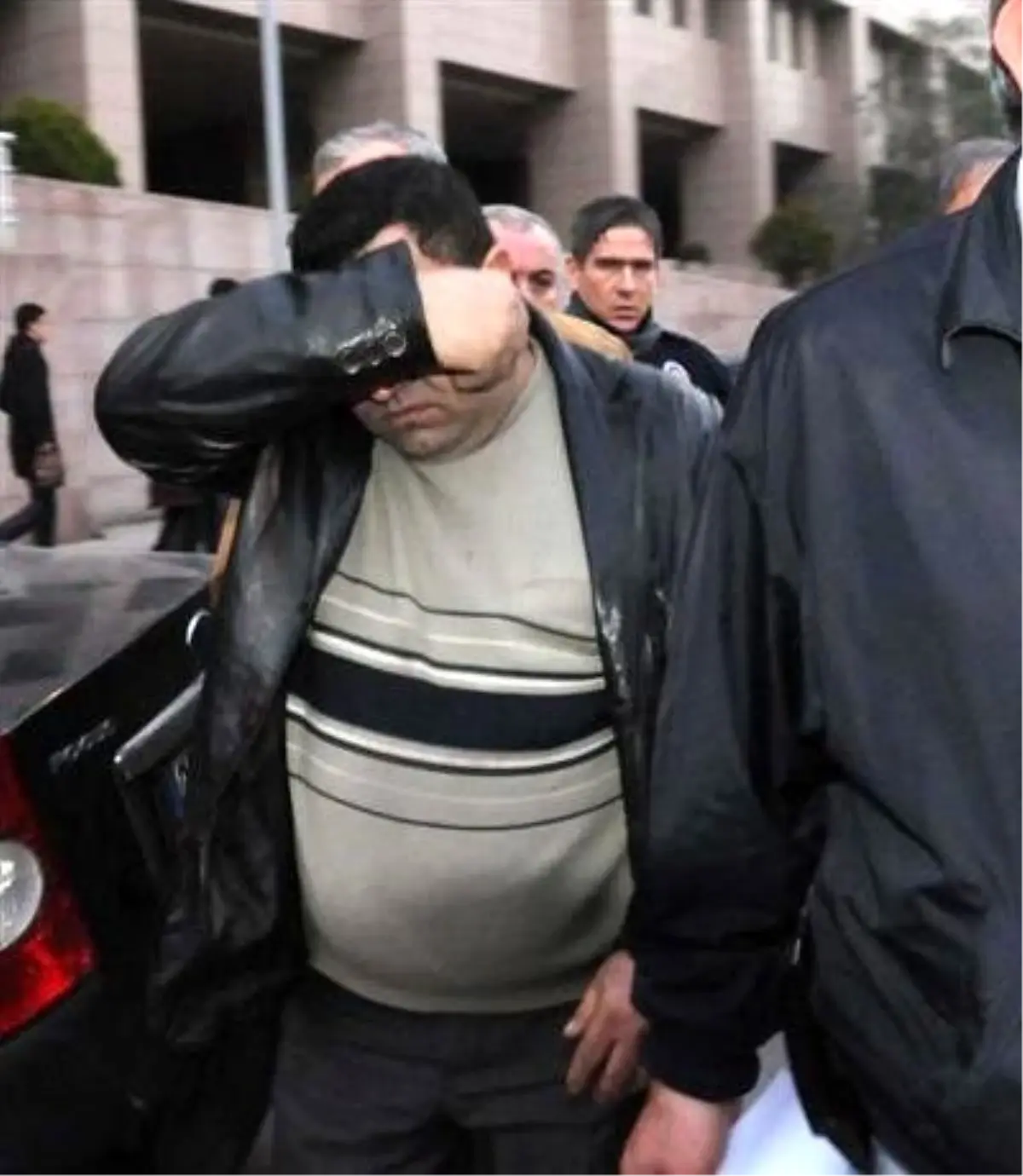 İrlandalı Kadınların Öldürülmesinde Tahliye Yok