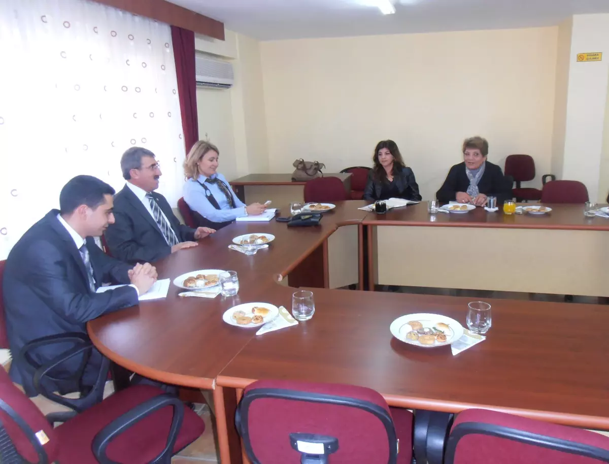 Mersin'de Kadın Dernekleri Bir Araya Geldi