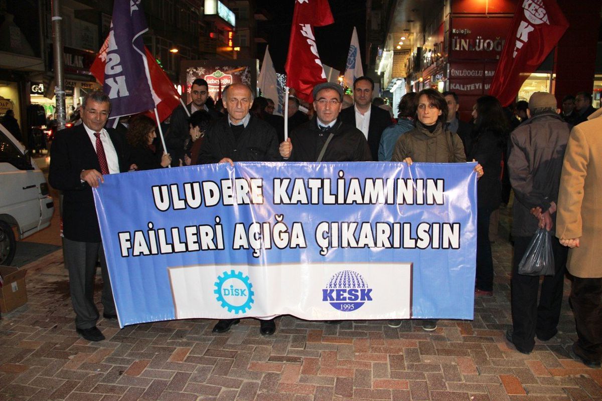 Kesk ve Disk\'ten \'Uludere\' Yürüyüşü