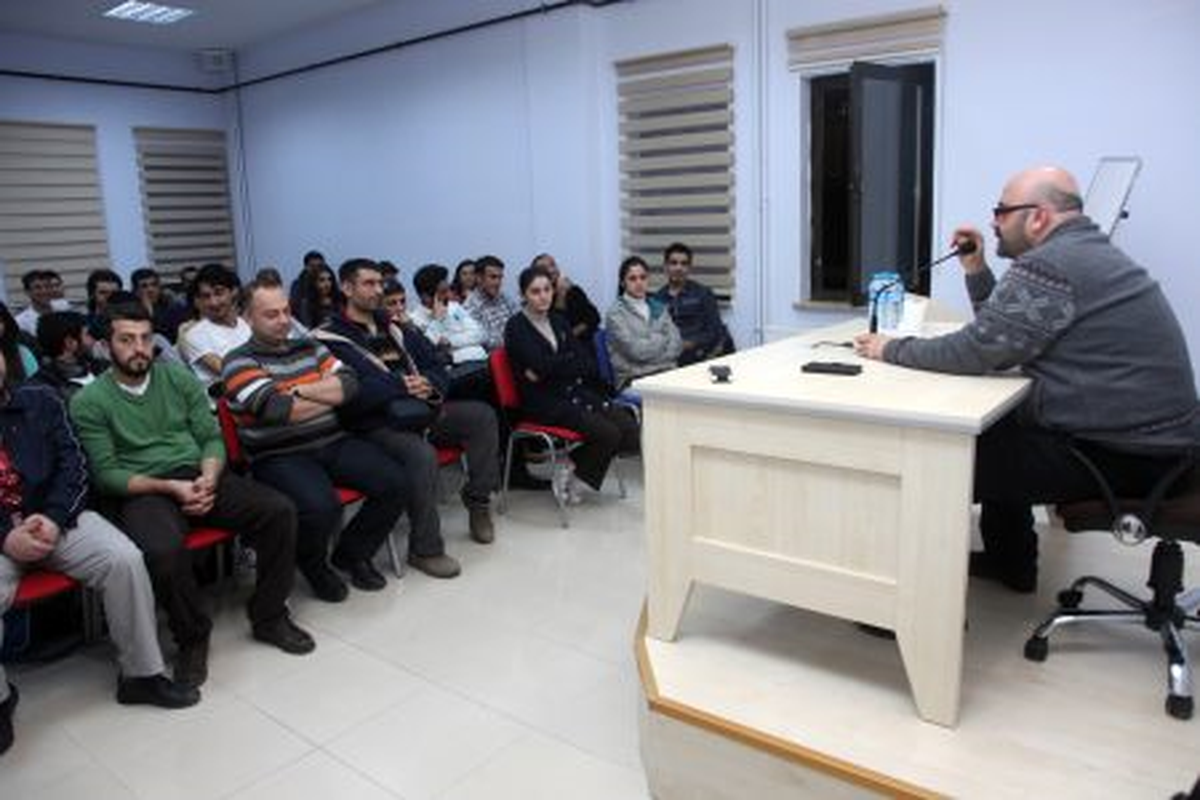 Koç: 'Türkiye'de Dublaj Ölmez'