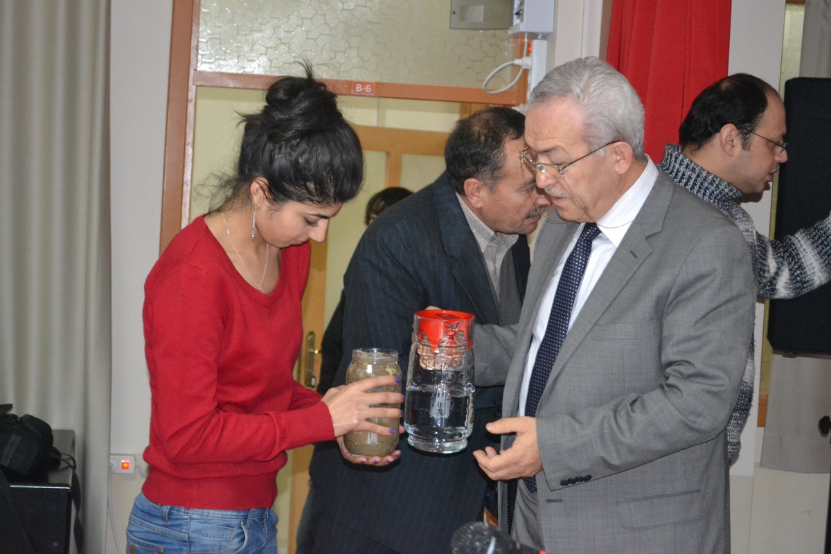 Kula Meslek Yüksek Okulu\'nda "Zamanı İyi Kullanma" Semineri Verildi