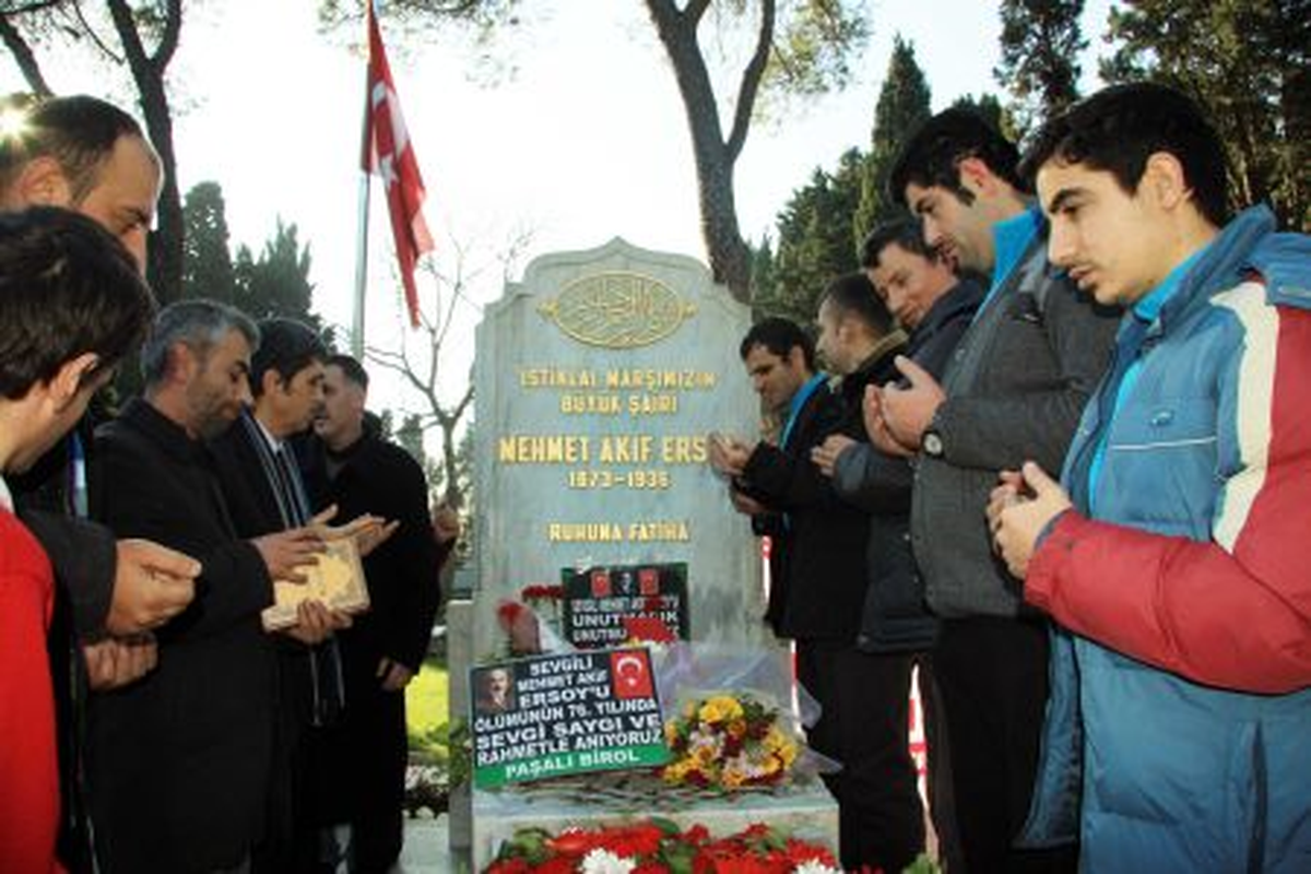 Mehmet Akif Ersoy\'a Büyük Vefa