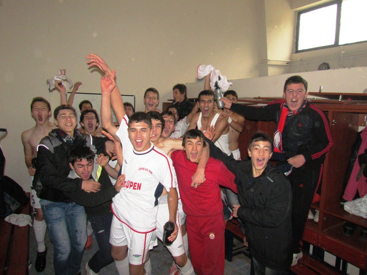 Ödemiş\'in U-17\'leri Penaltılarda Güldü