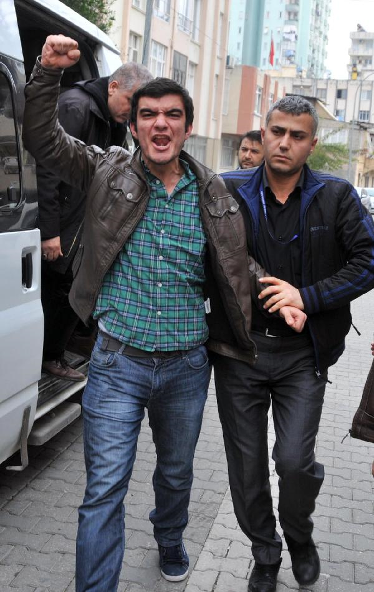 ODTÜ\'deki Olayları Protesto Eden 18 Kişi Gözaltına Alındı (2)