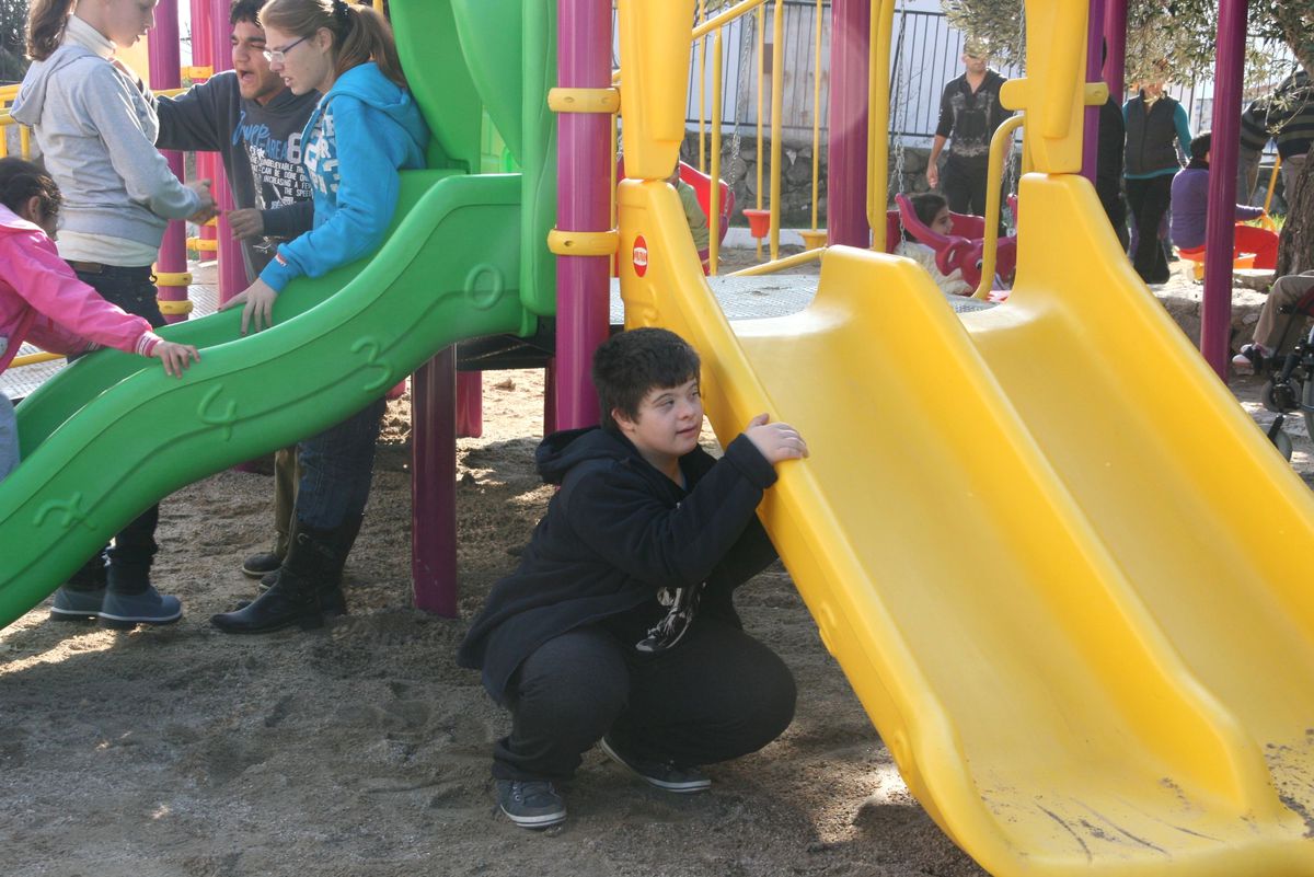 Ortakent\'e Engelli Parkı