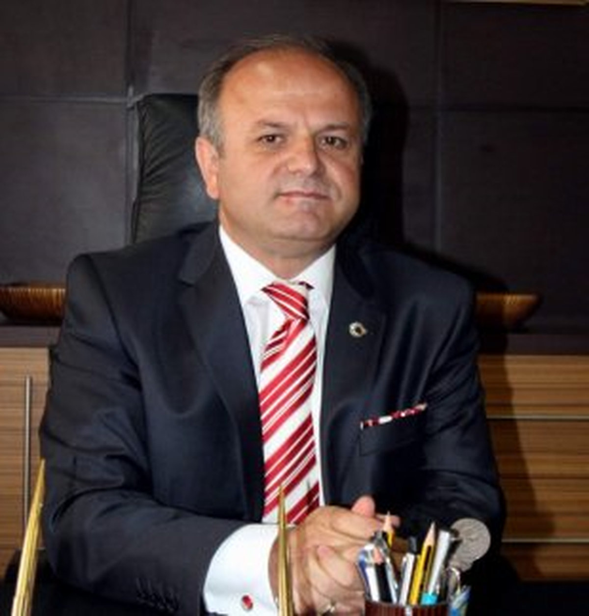 Özdemir Çakacak\'ın Yeni Yıl Mesajı