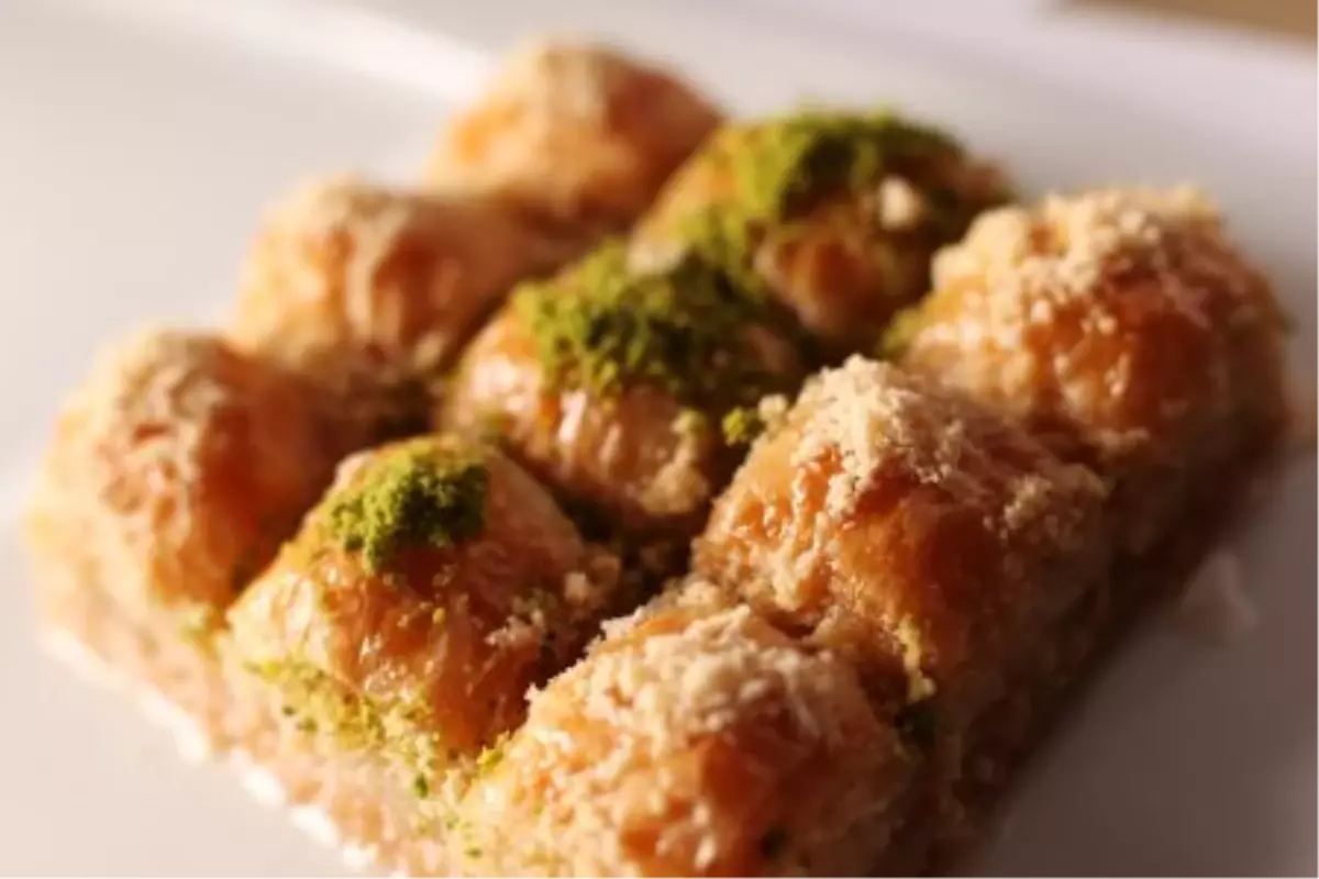 Tarihi Dokuya Uygun Lezzetler Fatih\'te