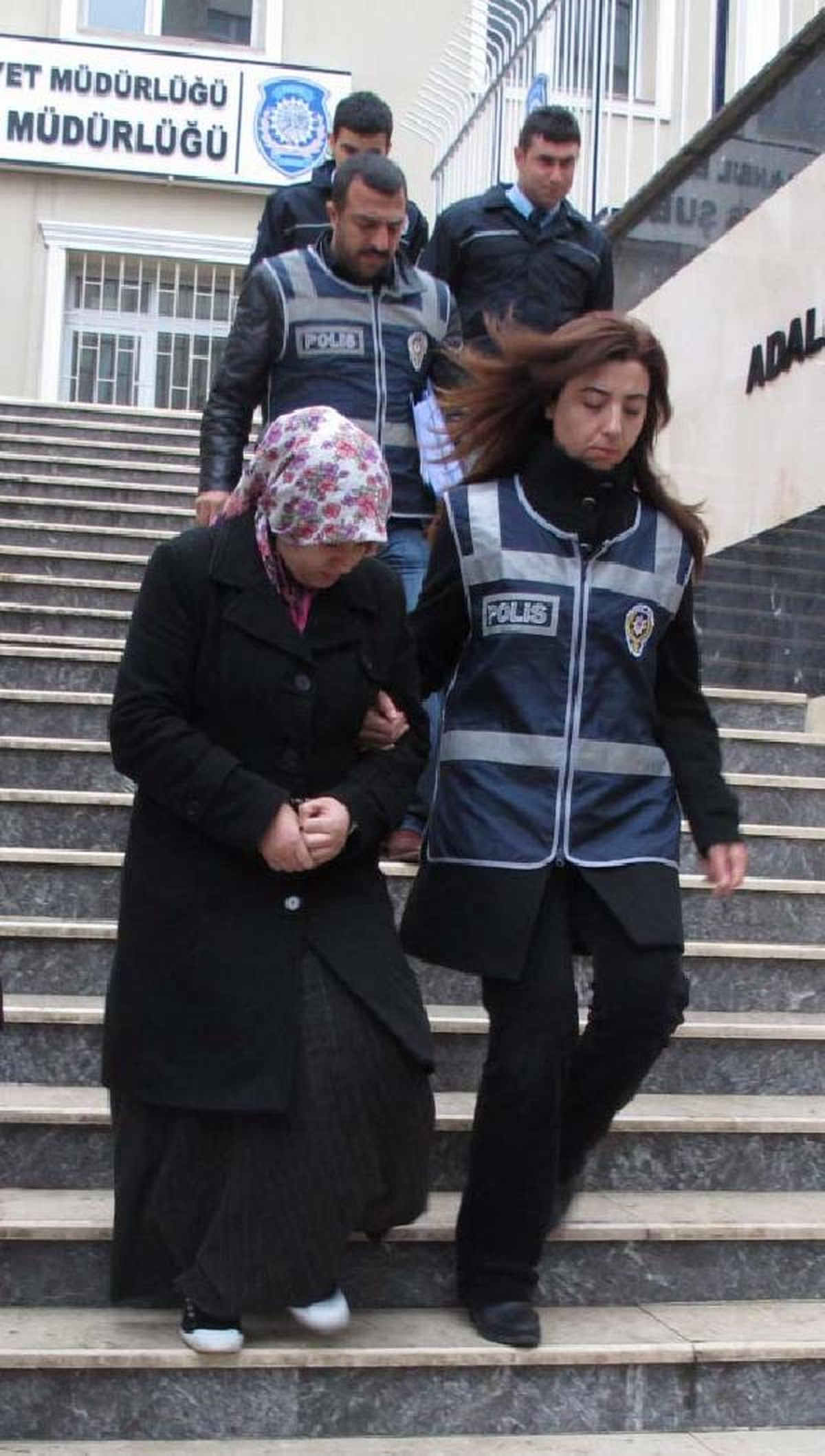 Kayıp Kuaför Vahşi Cinayete Kurban Gitmiş