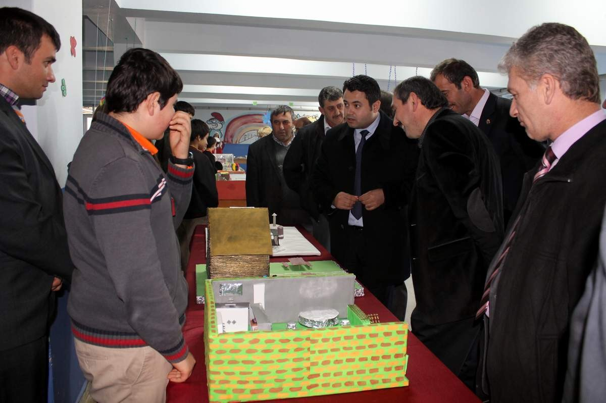 Öğrenciler Hayallerini Makete Döktü