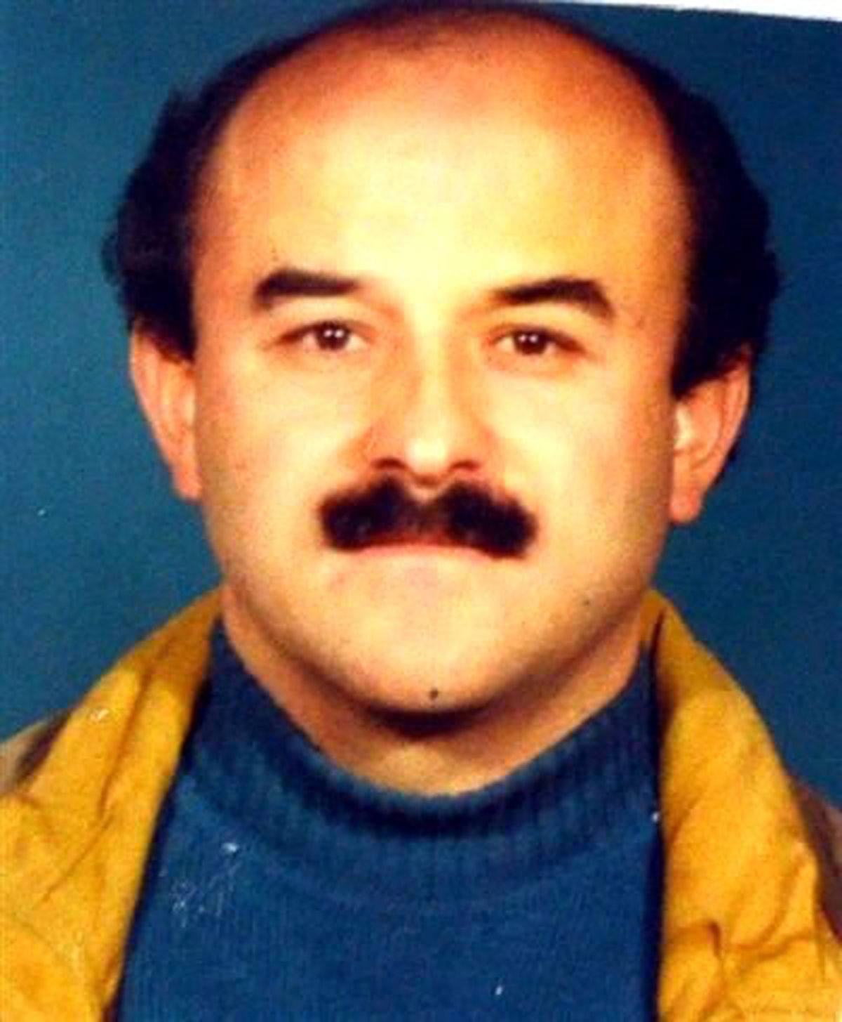 Polis, Röntgenci İhbarıyla Gitti, Cesetle Karşılaştı
