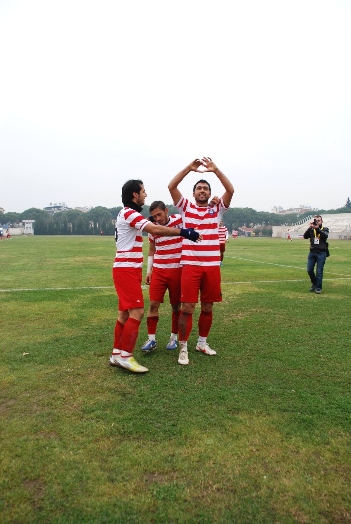 Salihli Belediyespor, İzmir Deplasmanından 3 Puanla Dönmek İstiyor