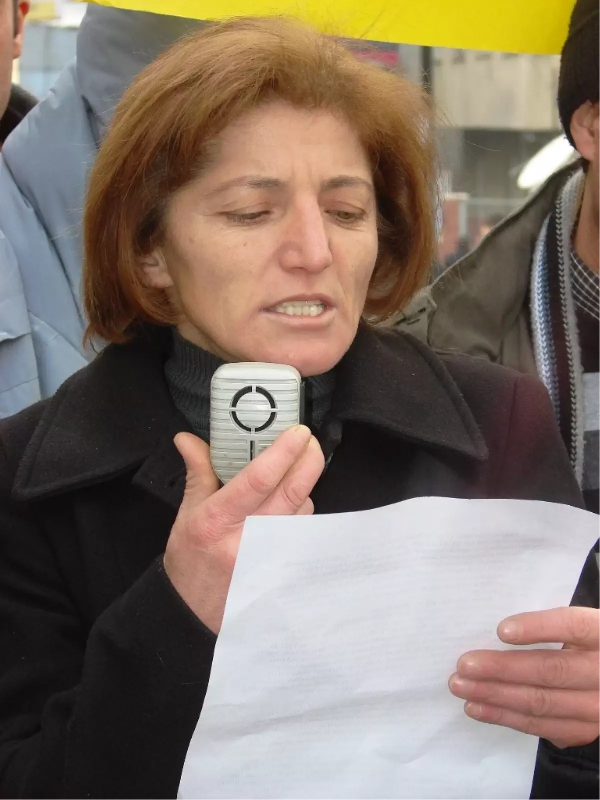 Taşeron İşçilerinden Asgari Ücret Tepkisi