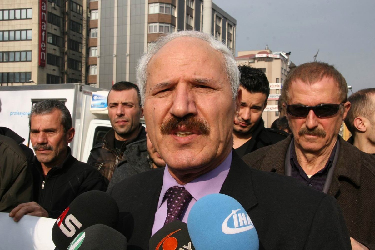Tüketiciler Bankaların Haksız Kazanç Geliri Değişmediği Takdirde Oturma Eylemi Yapacak