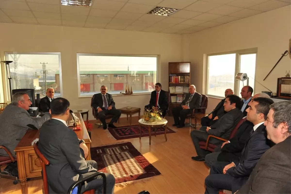 Vali Karaloğlu'ndan Sanayiciye Moral Ziyareti