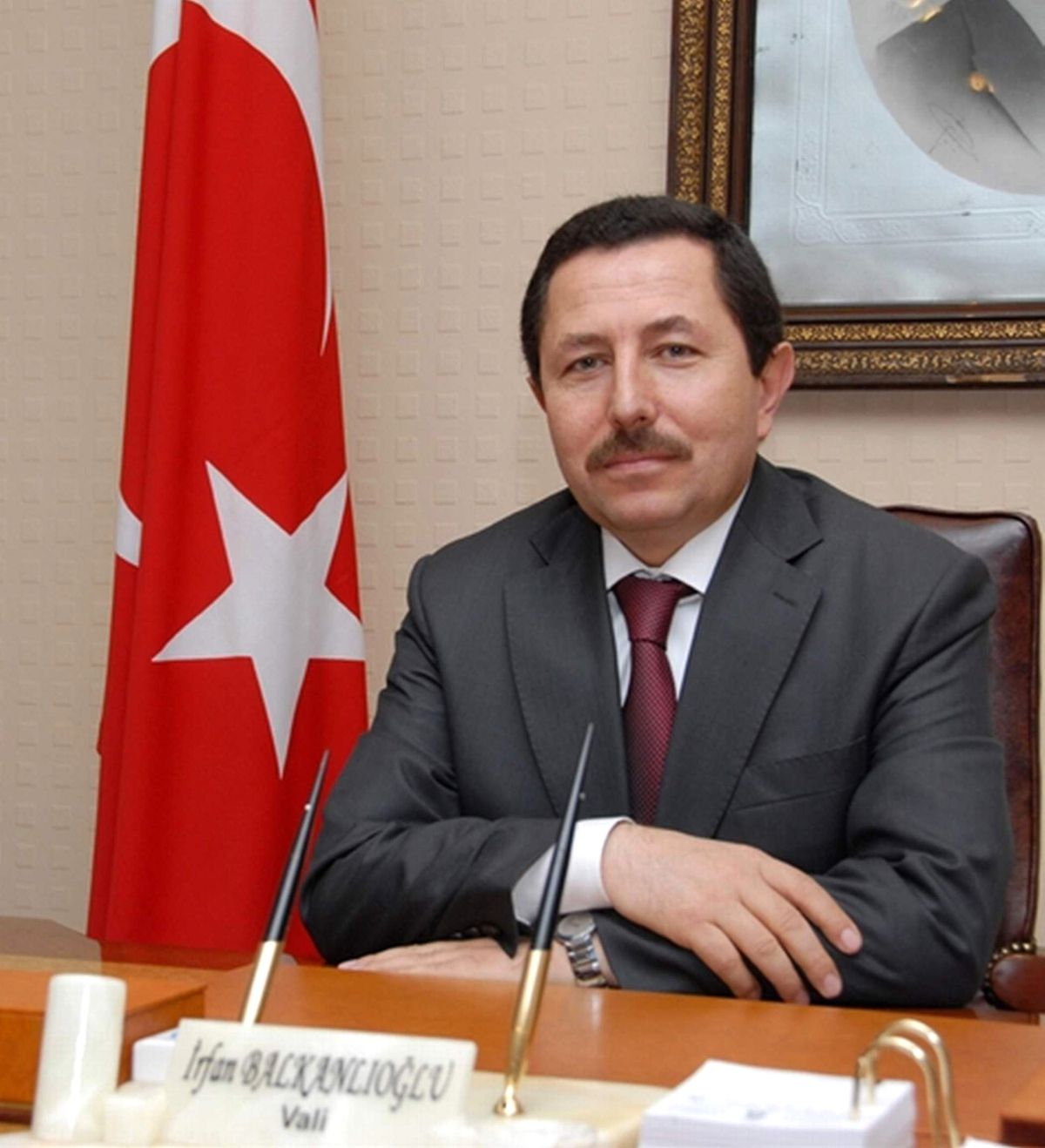 Afyonkarahisar Valisi Balkanlıoğlu\'ndan Yeni Yıl Mesajı