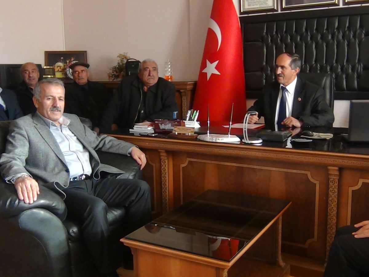 AK Parti Malatya Milletvekili Mustafa Şahin, Şahnahan\'ı Ziyaret Etti