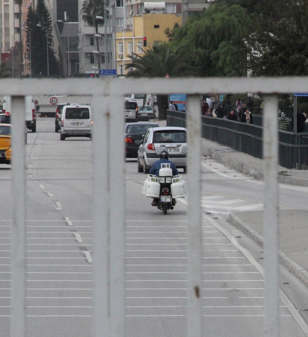 Bir Motosiklette 5 Büyük Tüp