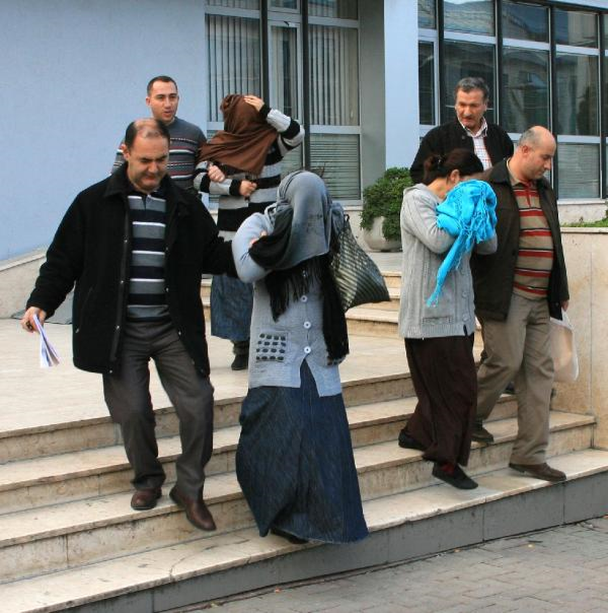 Bursa\'da 3 Kadın Yankesici Suçüstü Yakalandı