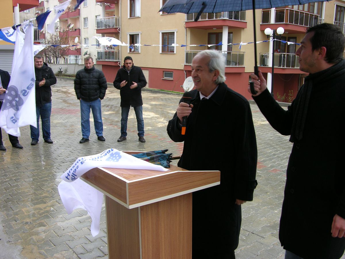 Huzurlu İnşaat İhlas Evlerini Yine Erken Teslim Etti