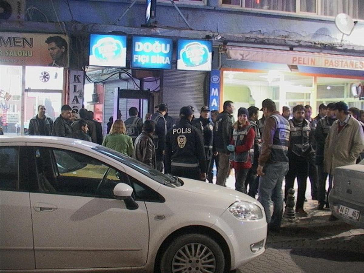 Polisten Eğlence Merkezlerine Uygulama