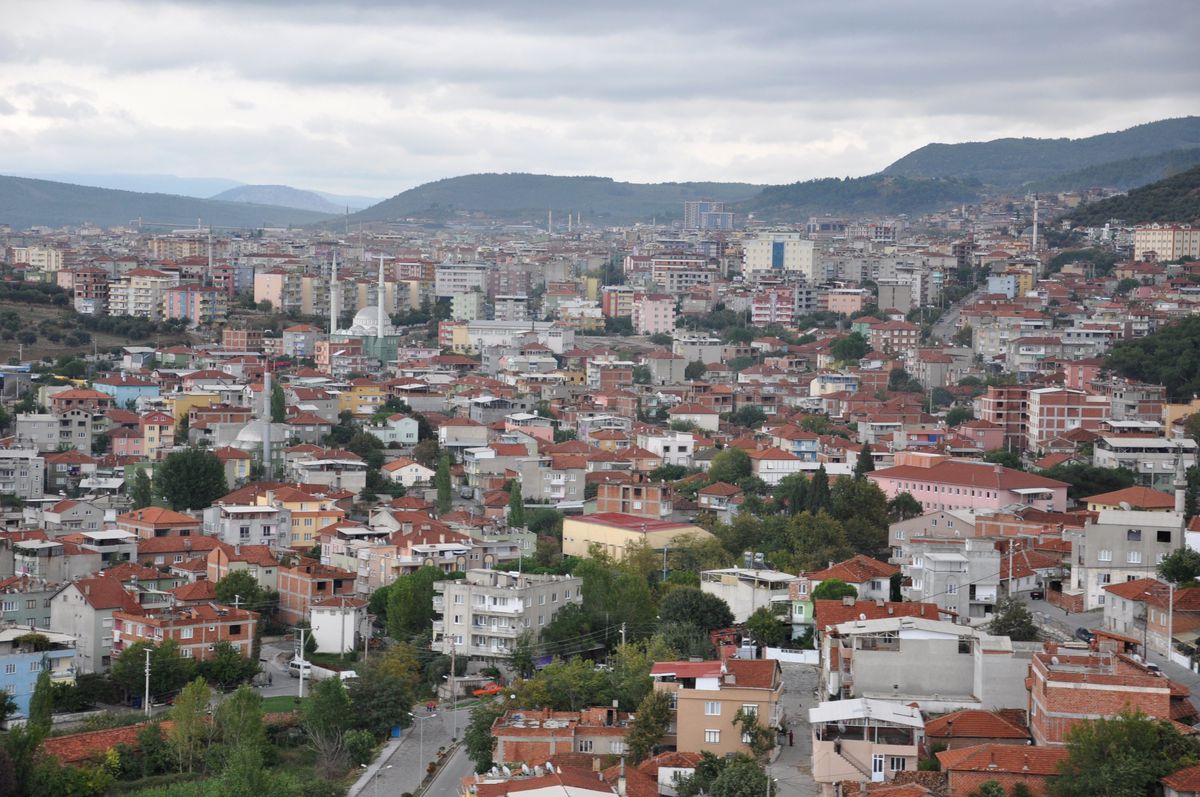 Soma\'da Yapılaşma Artıyor