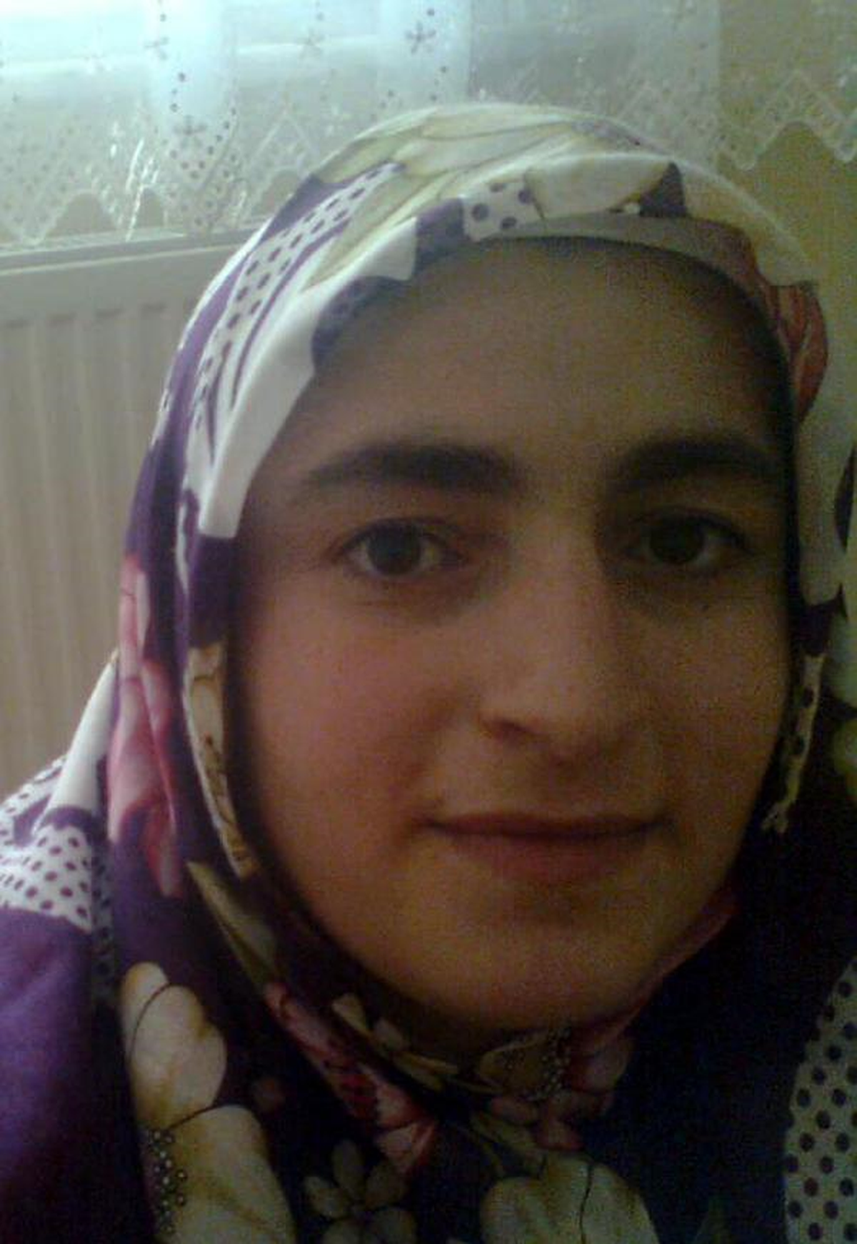 Zeynep\'in Kaybolan Ameliyat Parasını Bulan Teslim Etti