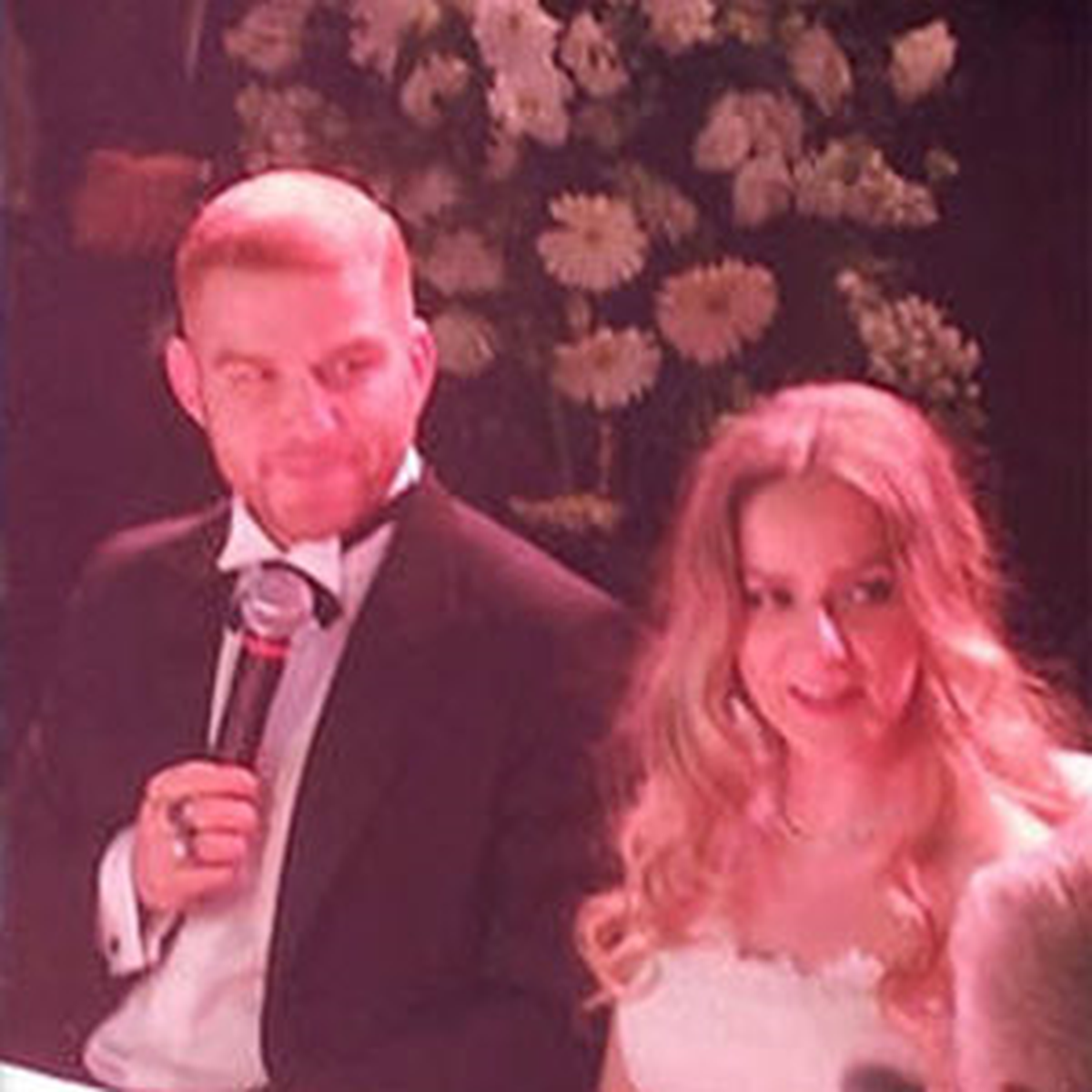 Athena Gökhan Dünyaevine Girdi