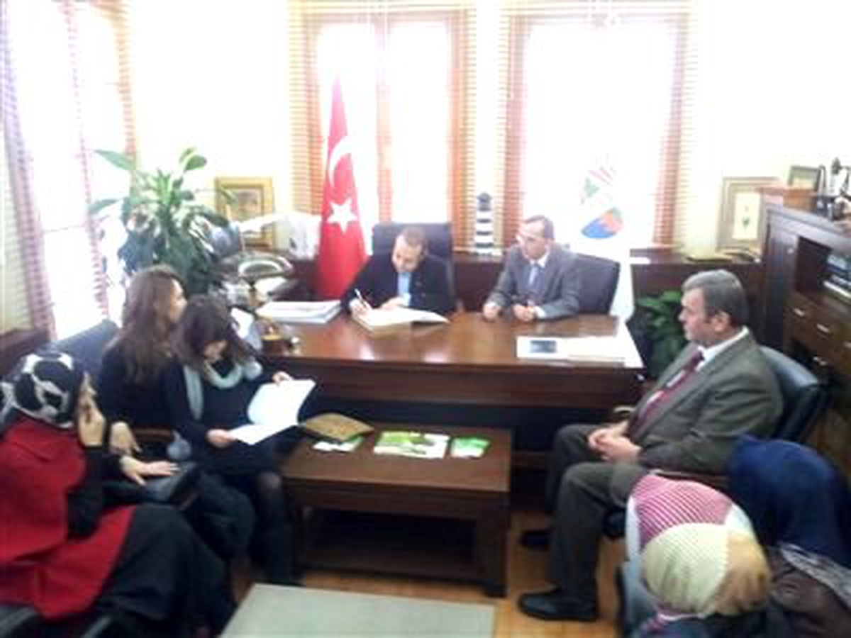 Bakan Bağış Şile Belediyesini Ziyaret Etti