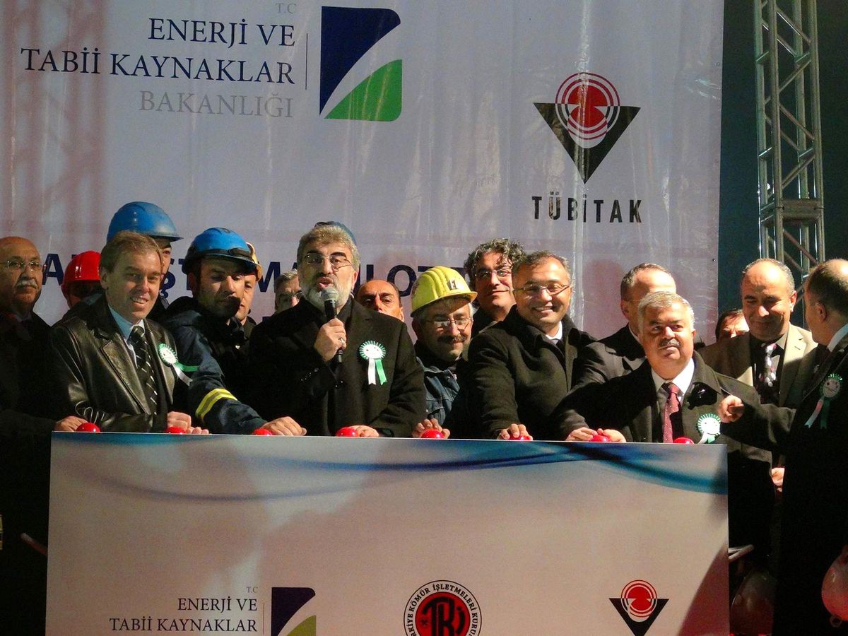 Bakan Yıldız Tavşanlı\'da