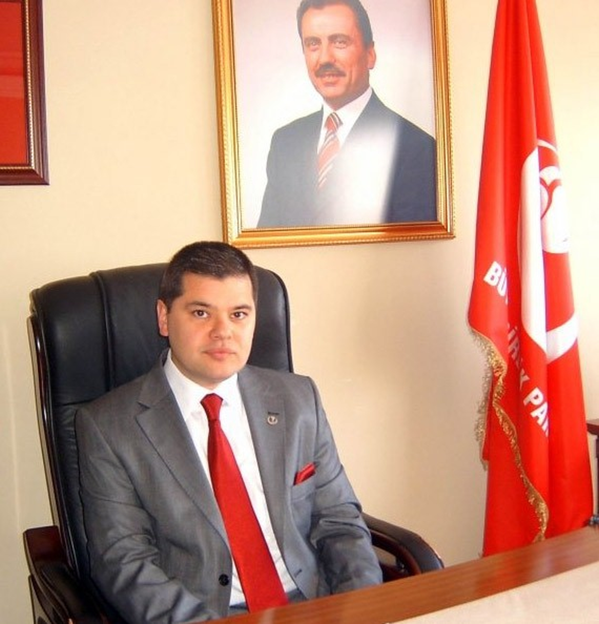 Büyük Birlik Partisi\'nden Vekillere Mektup