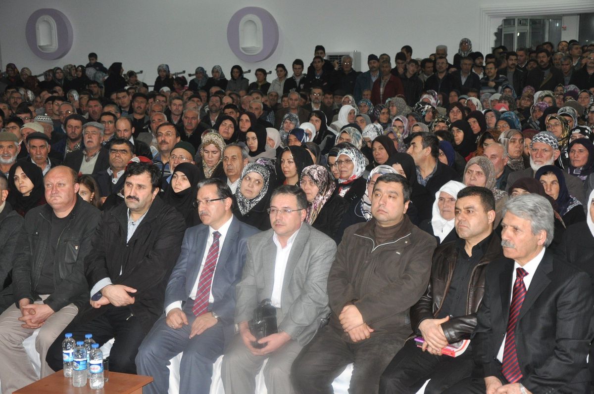 Doç.dr.karataş, Sandıklı\'da Konferans Verdi
