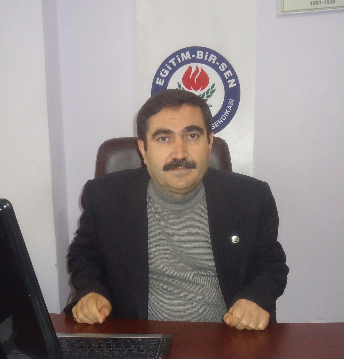 Eğitim-Bir-Sen\'den Fazla Mesai Ücreti Açıklaması