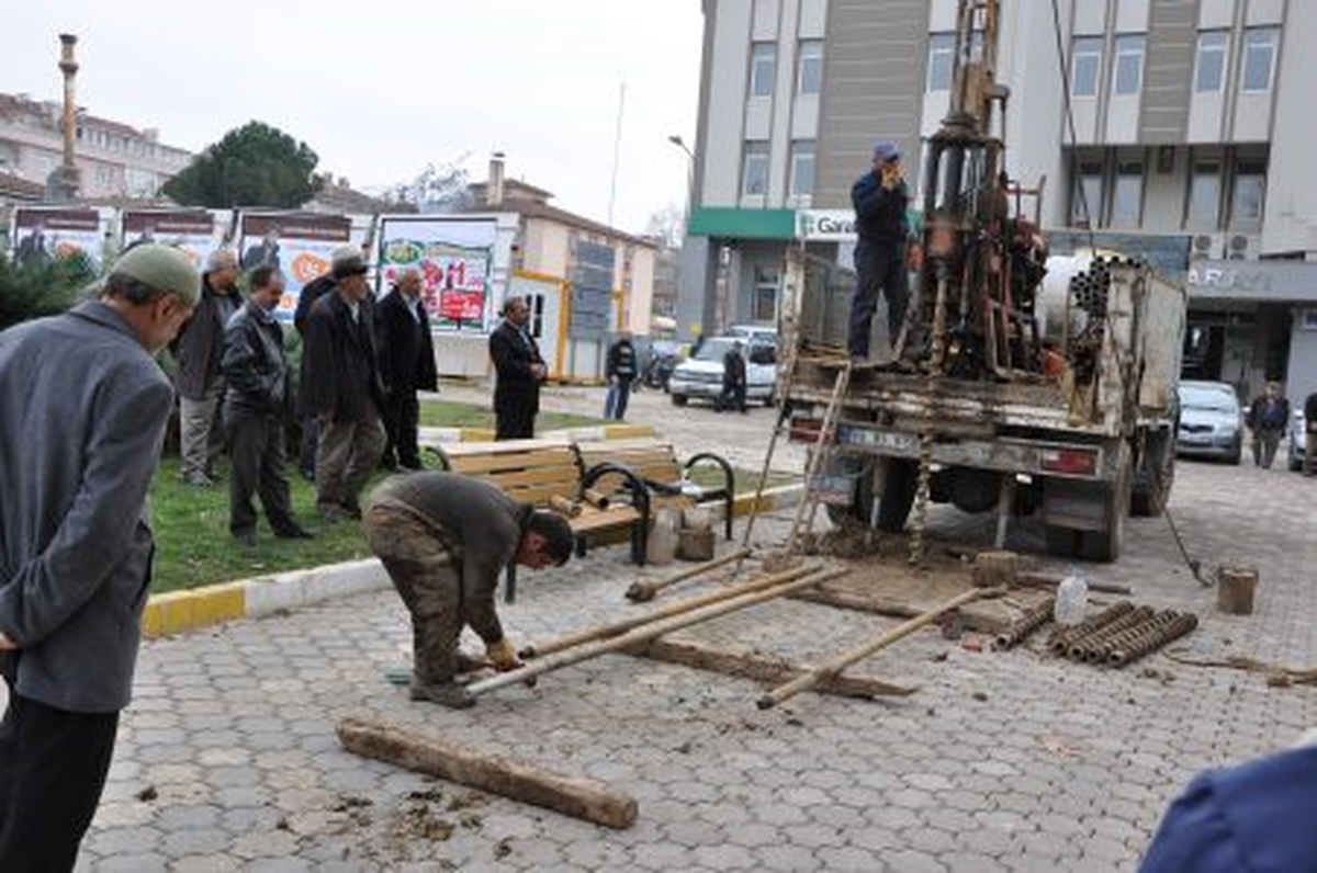 Erbaa\'ya 3. Yer Altı Kapalı Otoparkı