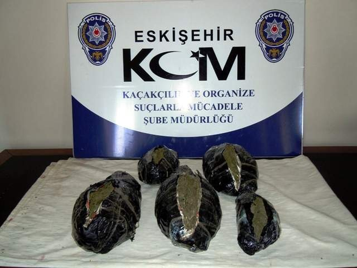 Eskişehir\'de Uyuşturucu Operasyonu
