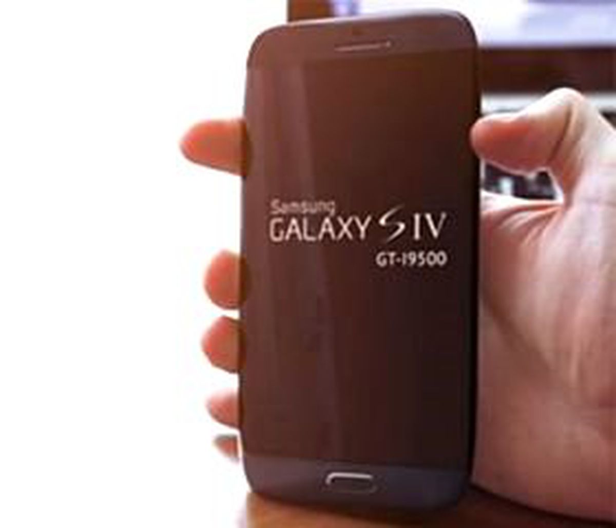 Galaxy S4 Böyle mi Görünecek?
