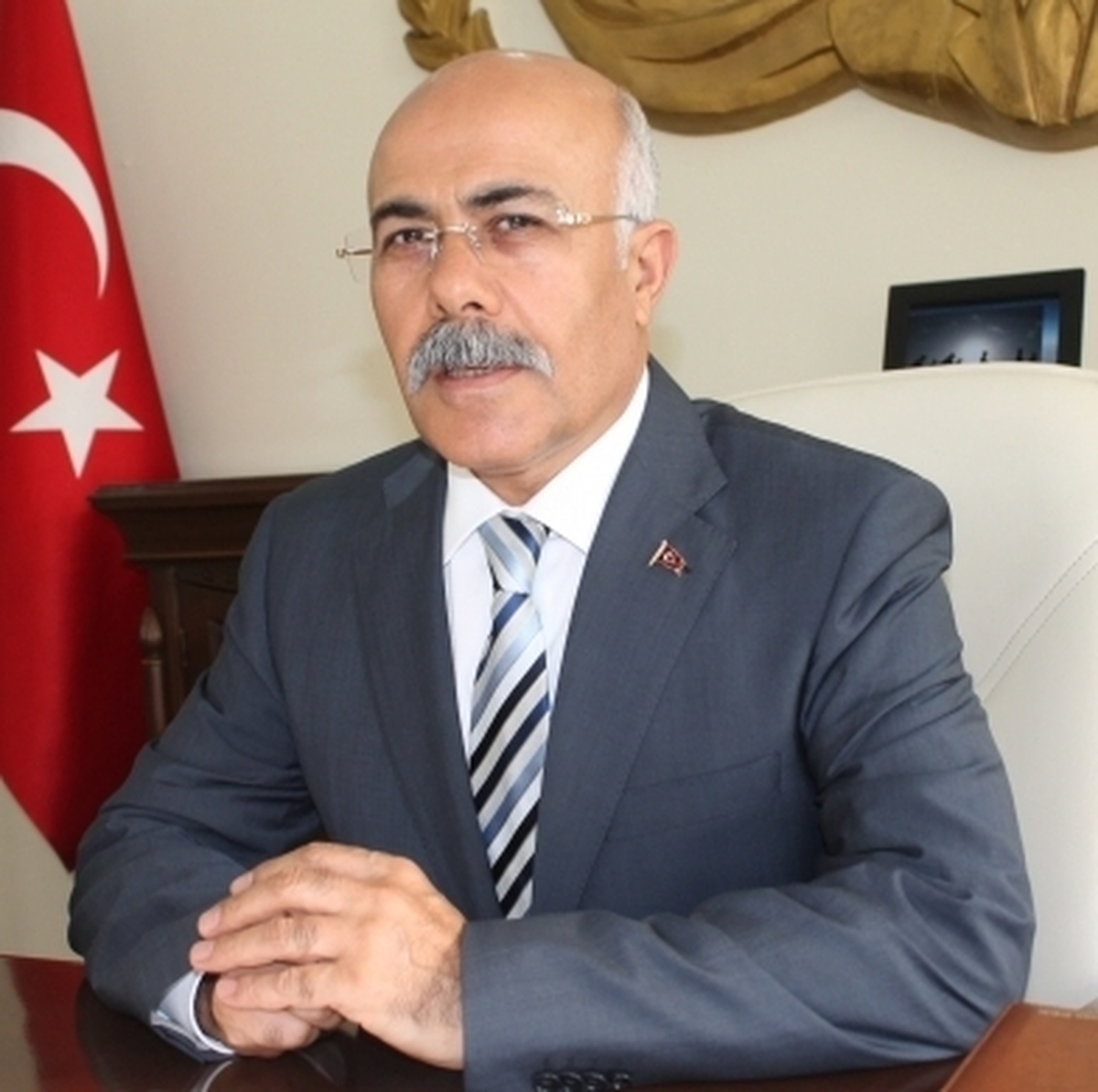 Iğdır Valisi Pek\'ten Yeni Yıl Mesajı