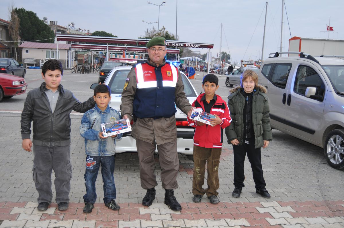 Jandarma Trafikten Yeni Yıl Sürprizi