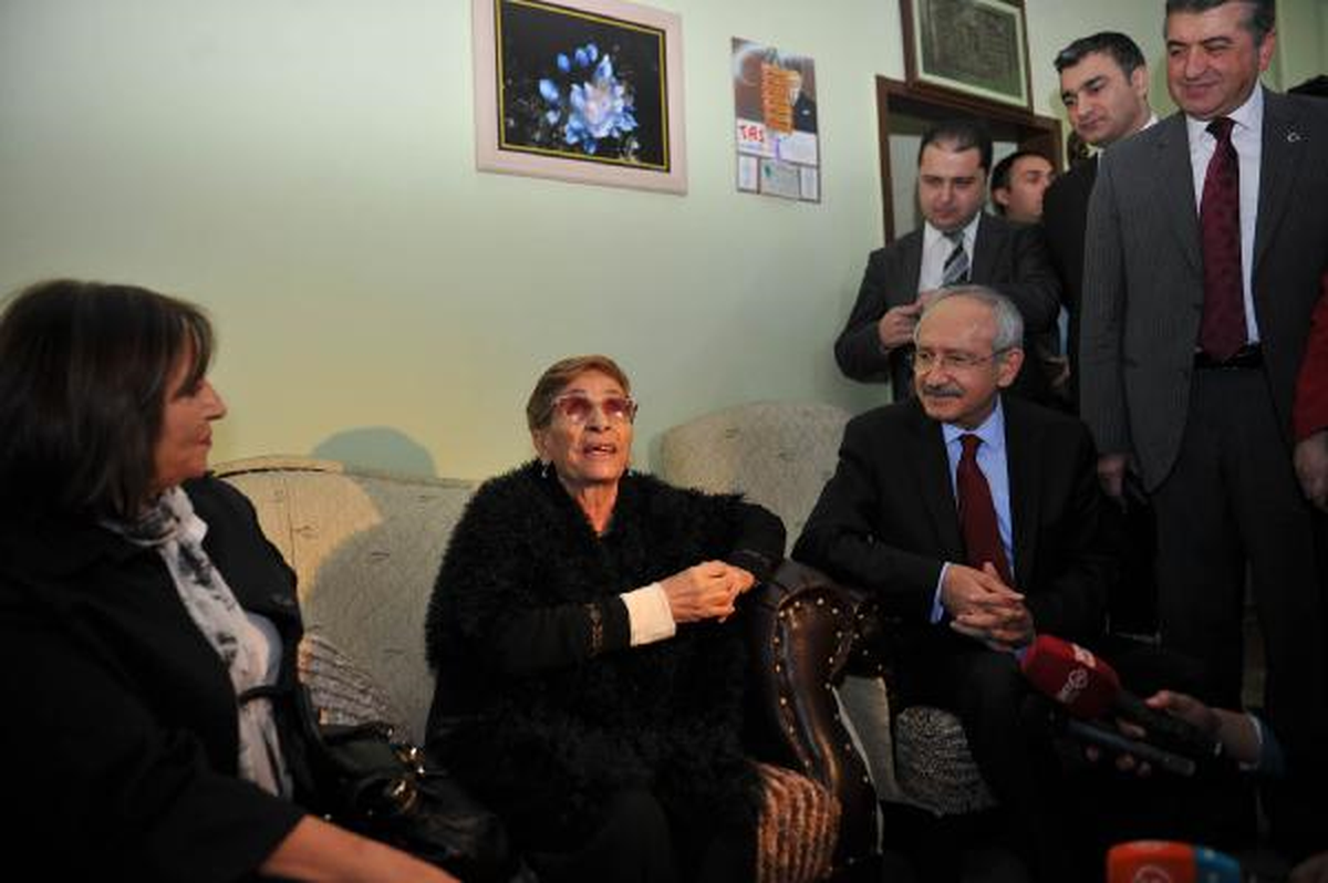 Kılıçdaroğlu, Kimsesiz Çocukları Ziyaret Etti