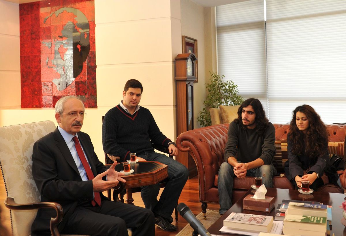 Kılıçdaroğlu, ODTÜ\'lü Öğrencileri Kabul Etti