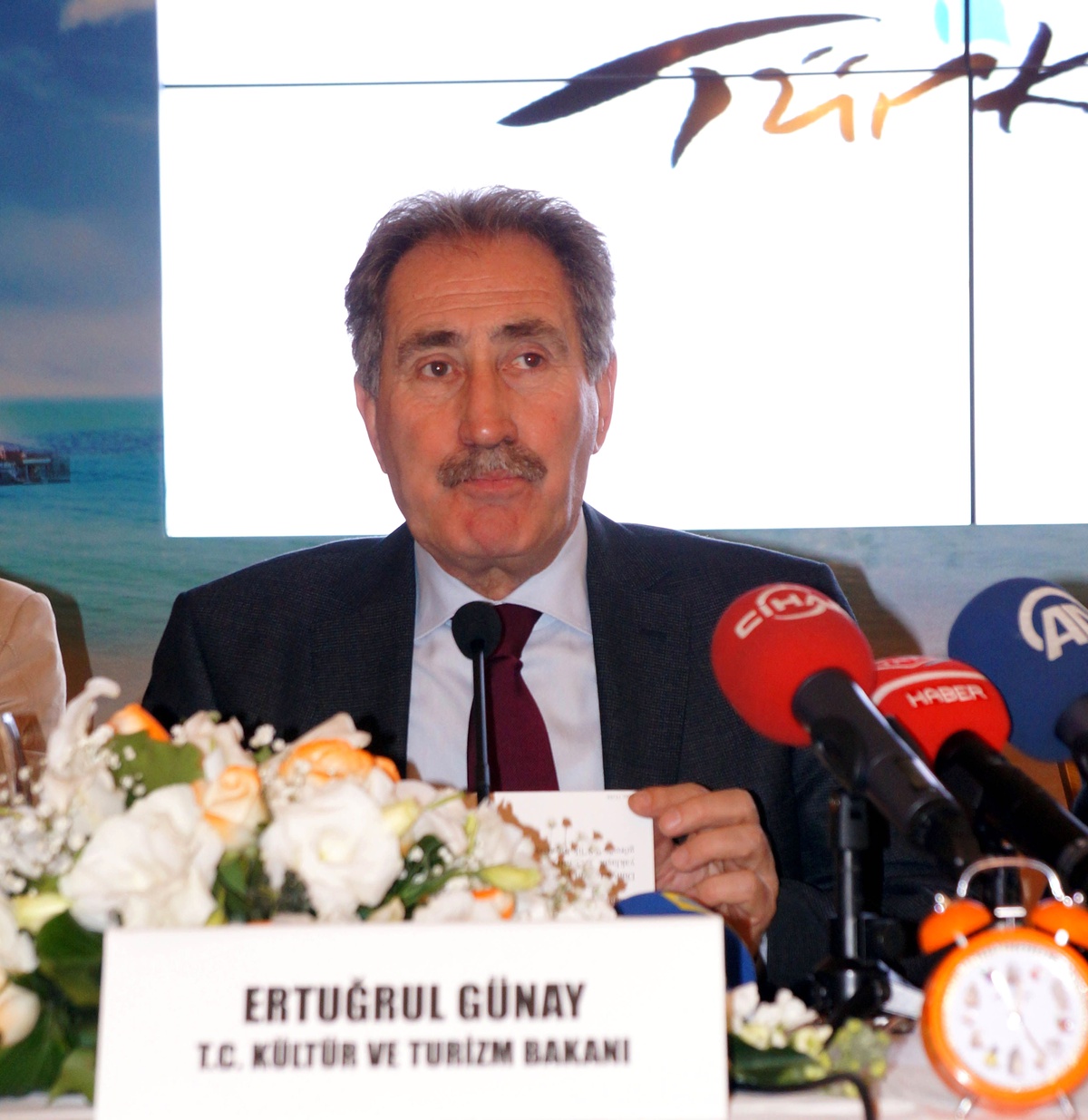 Kültür ve Turizm Bakanı Günay Antalya\'da