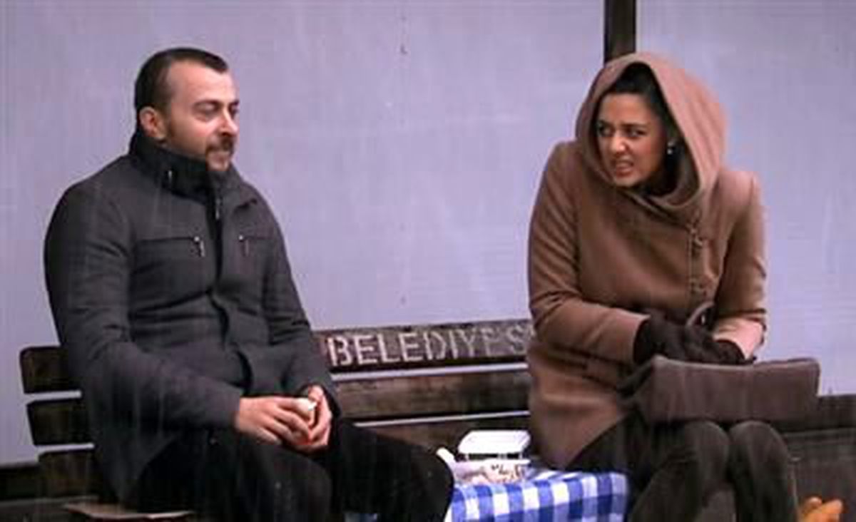 Leyla ile Mecnun Çok Mutlu...
