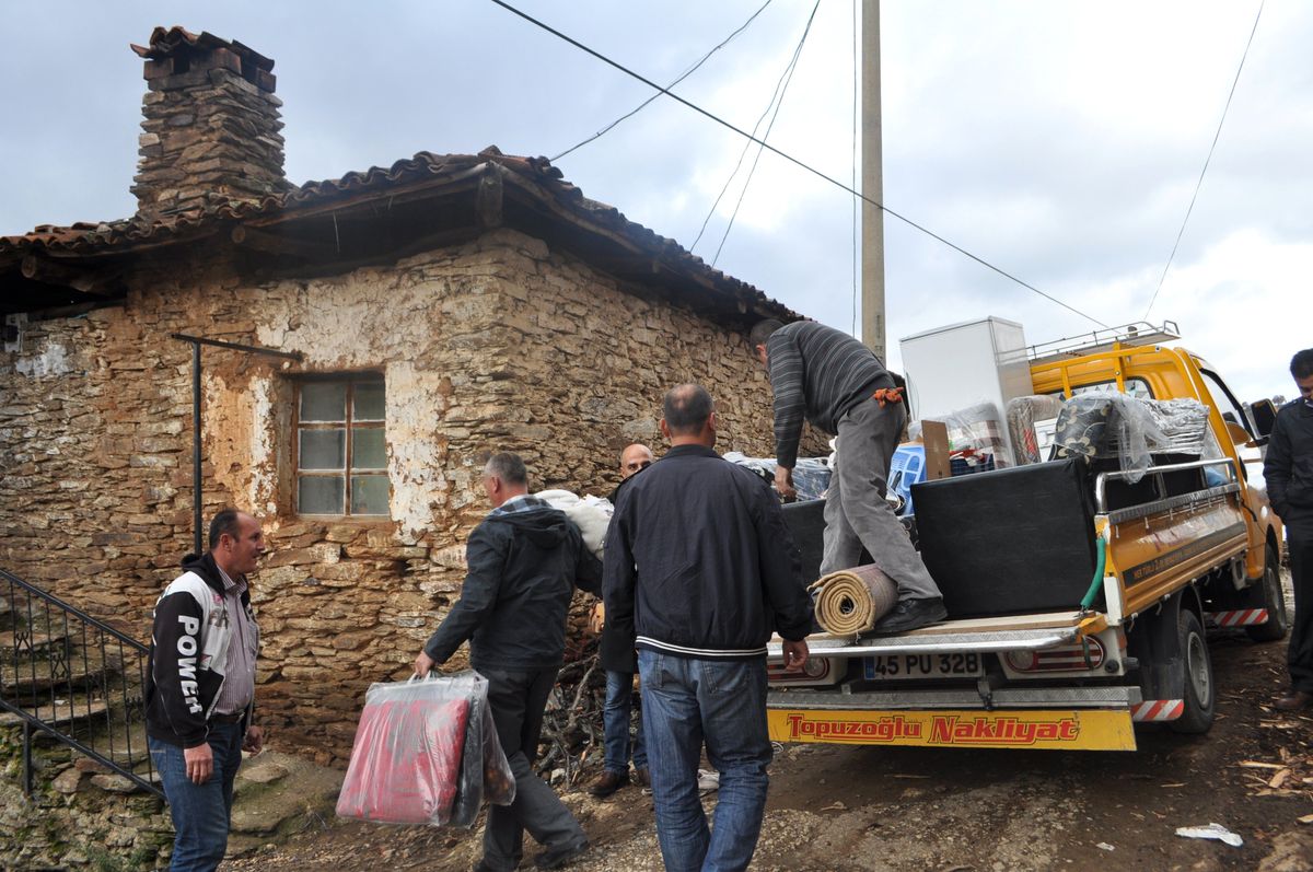 Mağdur Aileye Yeni Bir Yuva Kuruldu